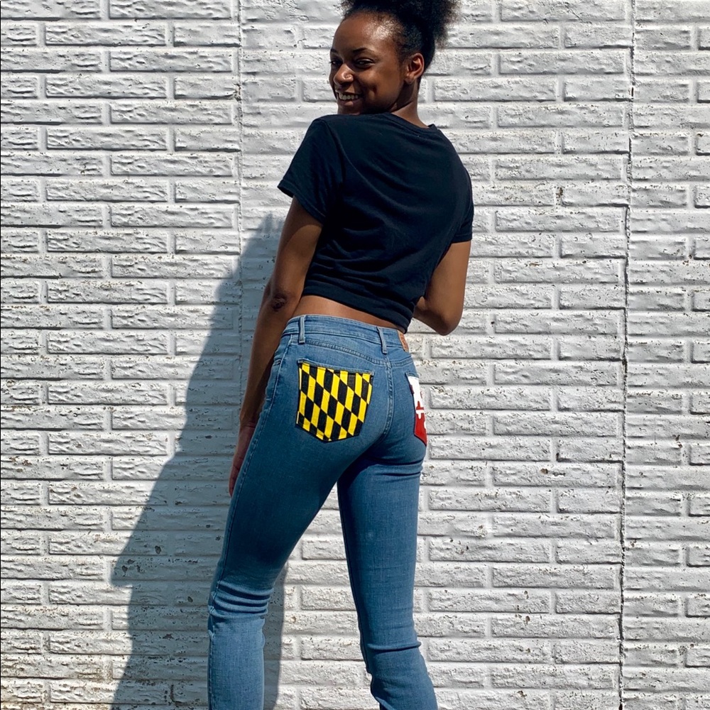 Hand-painted Maryland Flag on Levi’s Woman’s Jeans